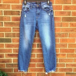 Judy Blue Slim Fit Gently Distressed Stretch Jeans size 3/26